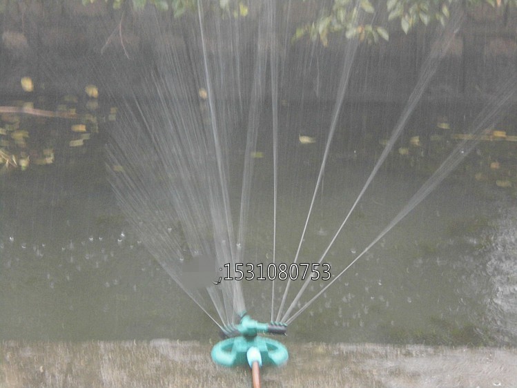 360 Rotating Garden Sprinkler - Image 3